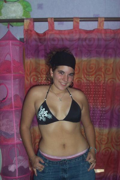 mona moure